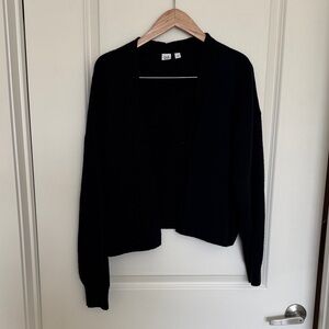 GAP Black Open-Front Cardigan Sweater